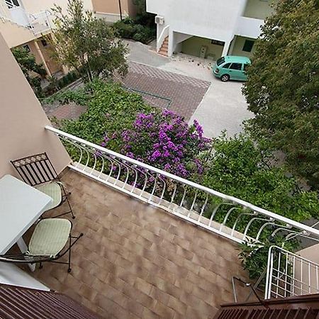 Apartmani Saric Tučepi Exterior foto